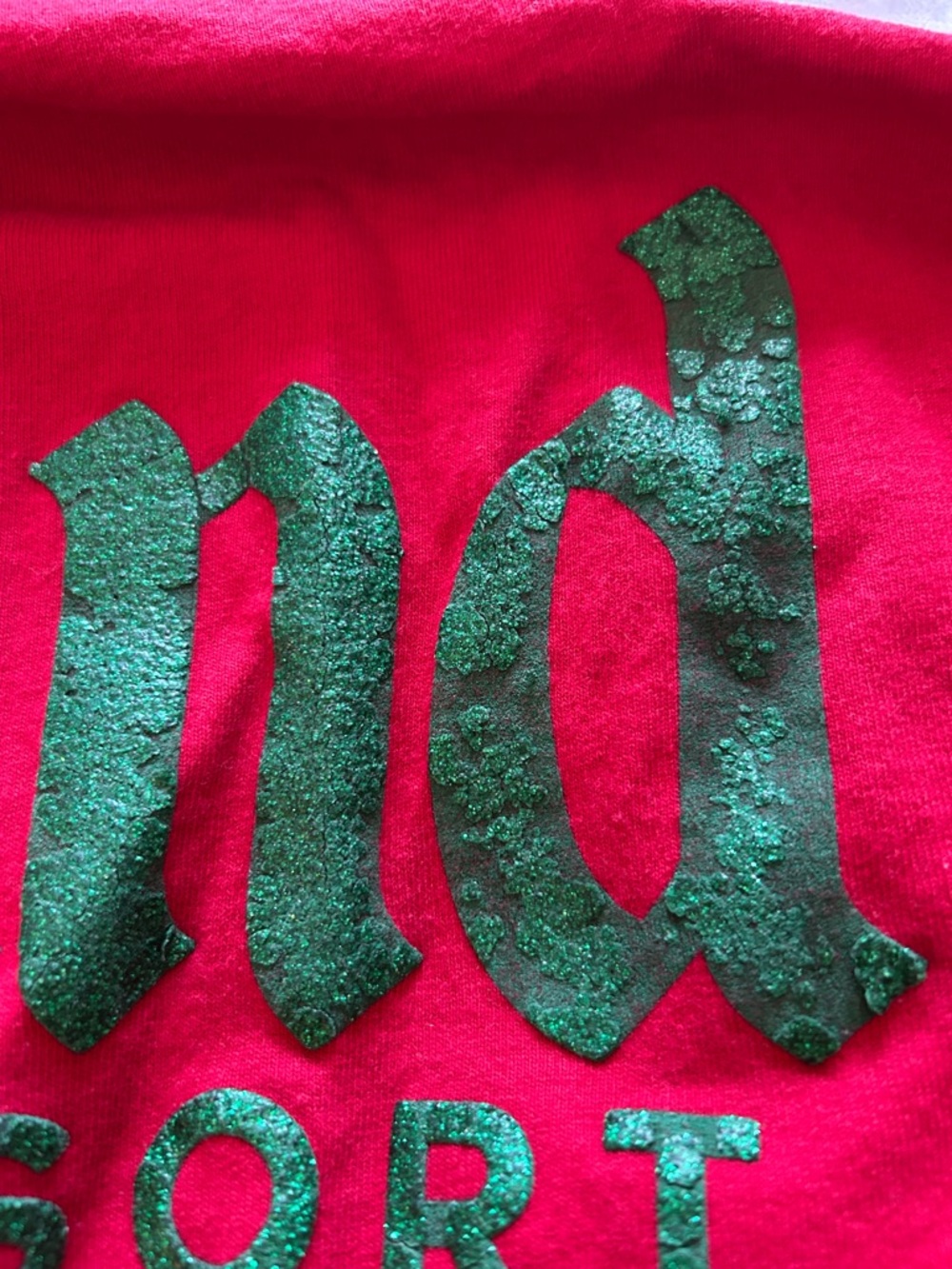 Disney Disneyland, Christmas spirit jersey size small NWOT - Picture 4 of 4